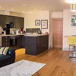 Apartment Cs Serviced *